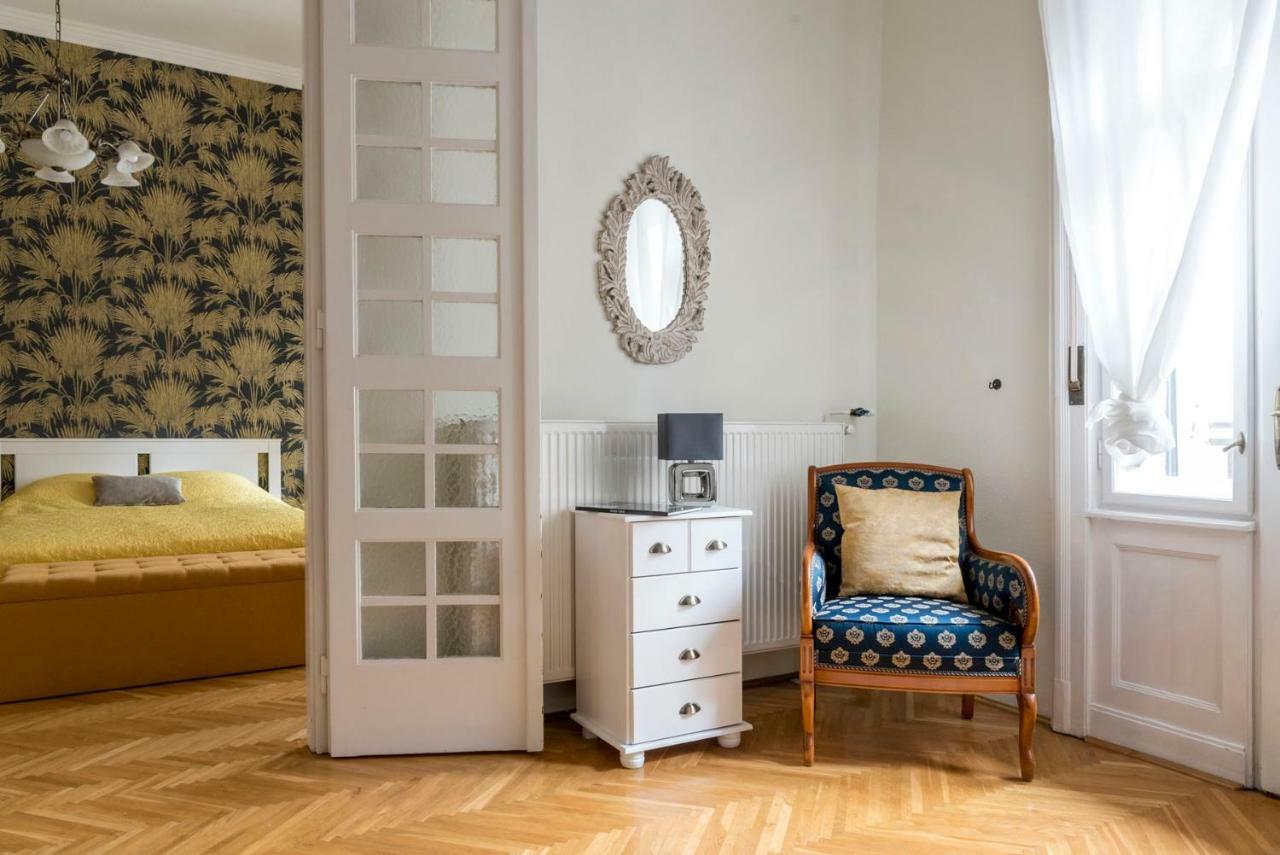Central Apartman Budapest Luaran gambar