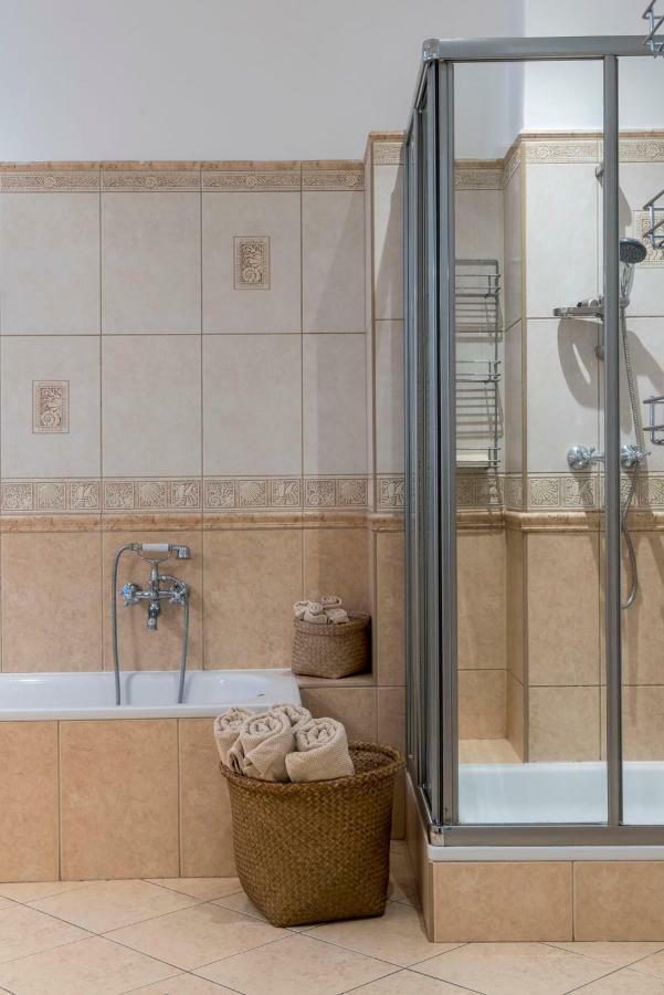 Central Apartman Budapest Luaran gambar
